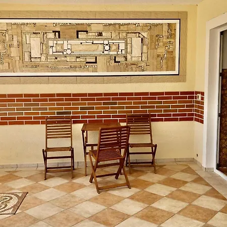 Pool Apartment Sol 6 *